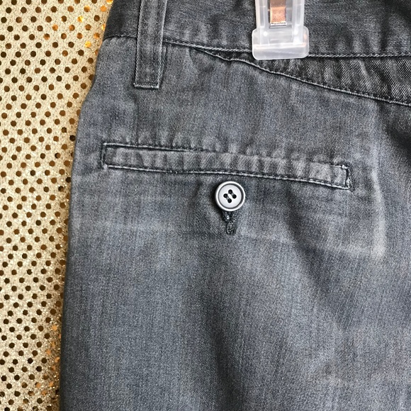 Volcom Shorts - Picture 6 of 7